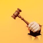 ASSOCIAÇÃO DEVE ANTECIPAR CUSTAS QUANDO REPRESENTA BENEFICIÁRIOS ESPECÍFICOS NA LIQUIDAÇÃO DE SENTENÇA COLETIVA