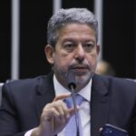 ARTHUR LIRA SINALIZA QUE PODE VOTAR CORREÇÃO DO IR ESTE ANO