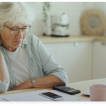 BENEFÍCIOS RECEBIDOS POR MÃE E PADRASTO NÃO IMPEDEM BPC PARA MULHER TOTALMENTE INCAPAZ